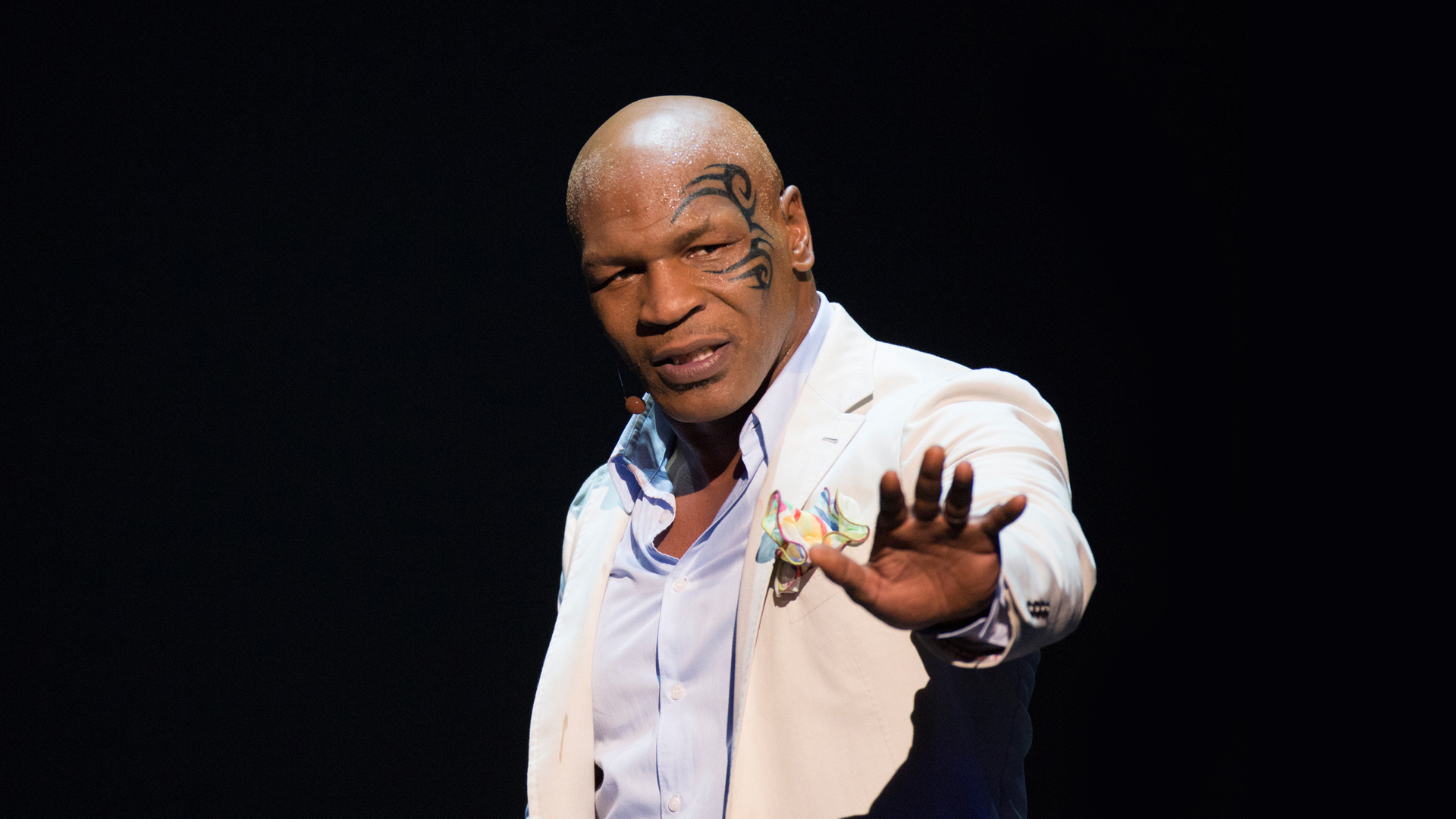 Mike Tyson annihilated Trevor Berbick