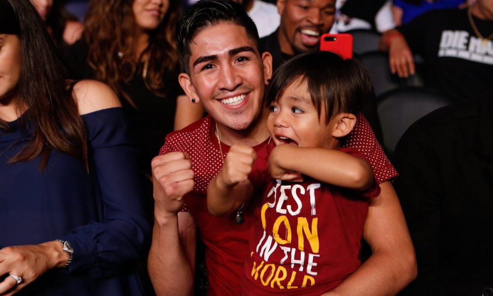 Leo Santa Cruz