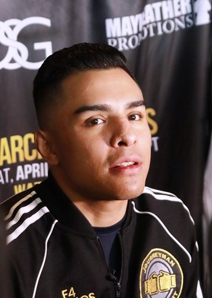 🥊 Chicago's Adrian Granados in World Title Hunt  Boxing News, articles,  videos, rankings and results