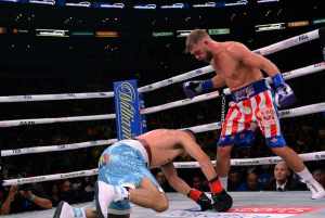 BJ Saunders KOs Coceres