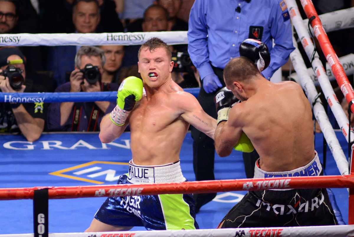 Hits-and-Misses-from-Boxing's-Historic-Weekend