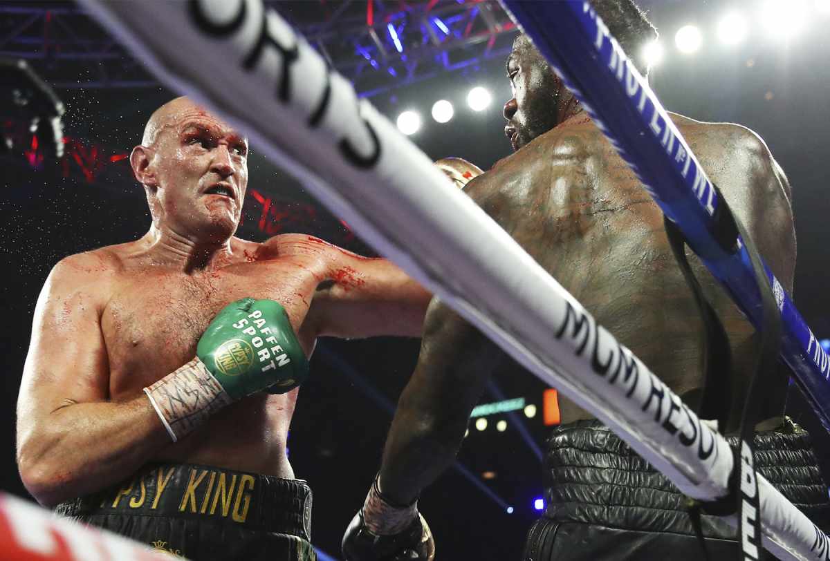 The-Gypsy-King-Destroys-Wilder-Wins-by-TKO-in-7