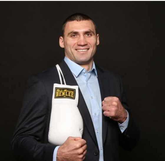 Three-Punch-Combo-Introducing-Heavyweight-Prospect-Viktor-Faust-and-More
