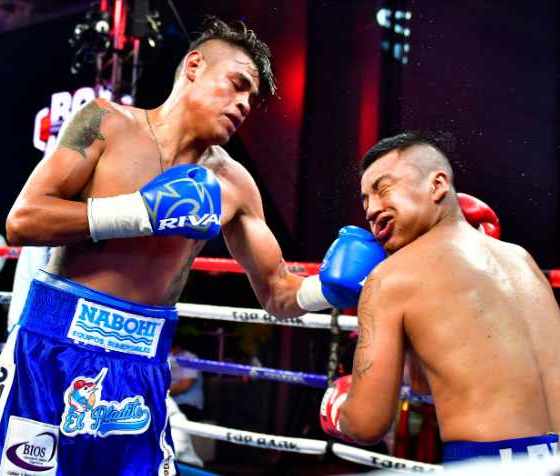 As-Expected-Navarrete-Steamrolls-Lopez-in-their-Studio-Fight-in-Mexico-City