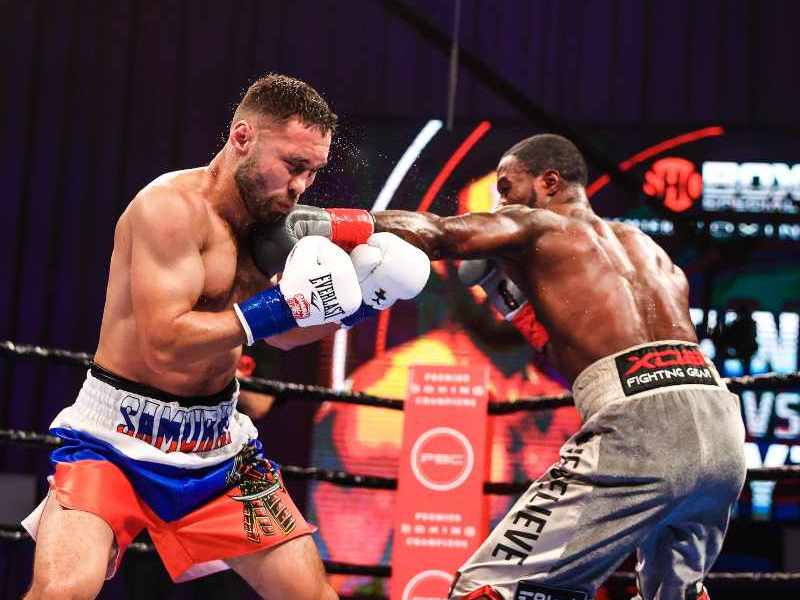 Lipinets-and-Clayton-Battle-to-a0Draw-at-the-Mohegan-Sun