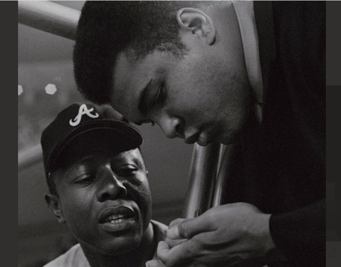 Hank-Aaron-and-Muhammad-Ali