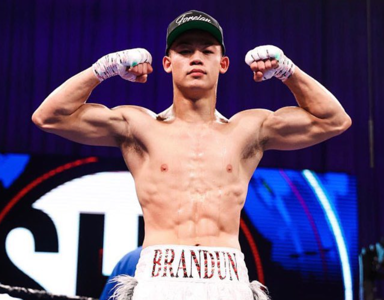 Baby-Faced-Assassin-Brandun-Lee-KOs-Samuel-Teah-on-ShoBox