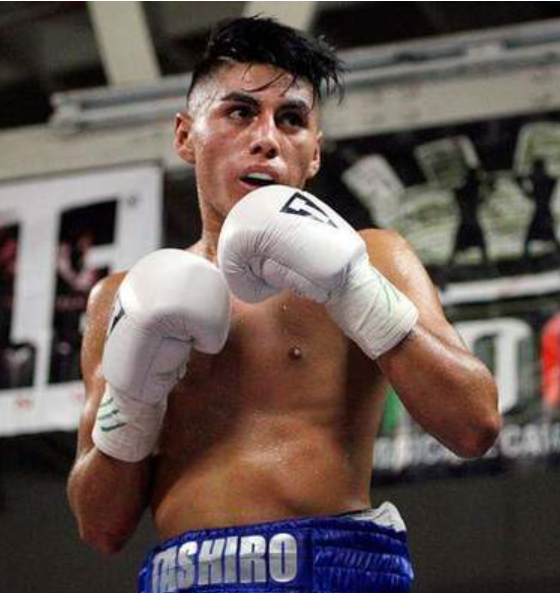 Tijuana's-Fierro-Rallies-to-Stop-Machado-on-a-Thursday-Night-in-Puerto-Rico