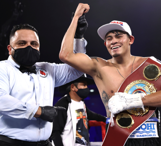 Fast-Results-from-Kissimmee-Navarette-TKO-12-Diaz-Berlanga-UD-8-Nicholson