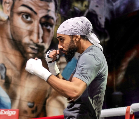 Tal-Singh-Aspires-to-Become-the-First-Sikh-to-Win-a-World-Boxing-Title