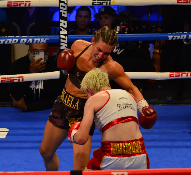 Mikaela-Mayer-Wins-a-Second-Title-Overcomes-Relentless-but-Out-gunned-Hamadouche