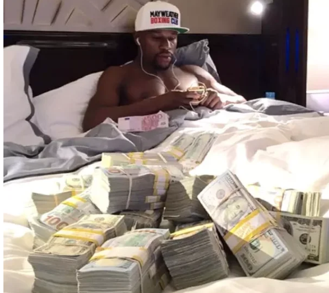 Floyd-Mayweather's-Money