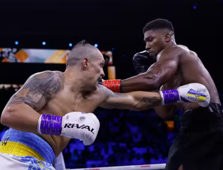 Oleksandr-Usyk-Outclasses-Anthony-Joshua-in-Jeddah