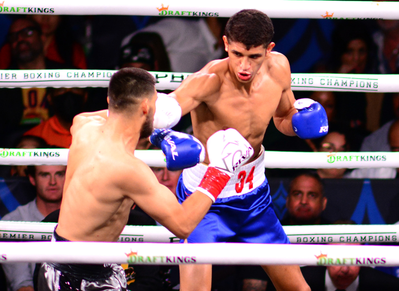 Results-from-LA-Where-Sebastian-Fundora-Turned-Away-Carlos-Ocampo
