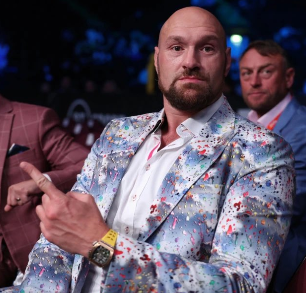 Tyson-Fury-Trilogy-Announced-Against-Derek-Chisora-True-or-False?