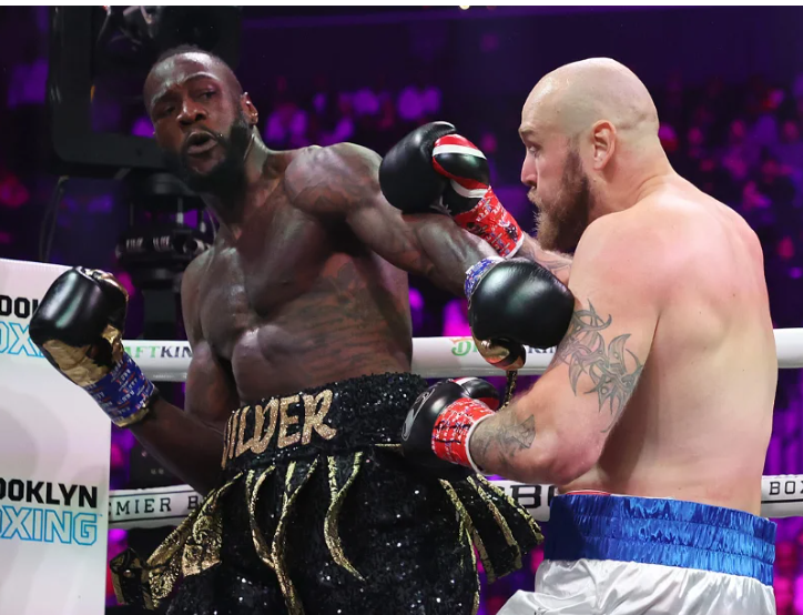 Deontay-Wilder-Returns-With-a-Bang-Pulverizes-Helenius-in-the-First-Round