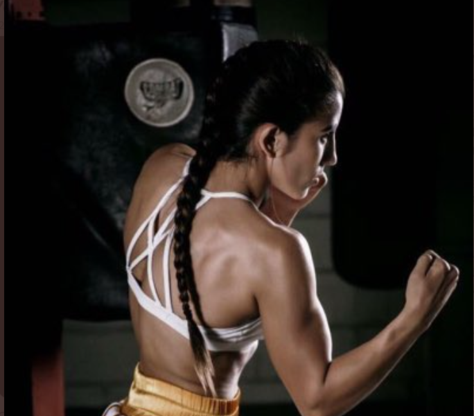 Yokasta-Valle-Faces-an-Epic-Challenge-Against-Evelyn-Bermudez