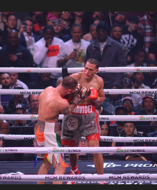 David-Benavidez-Starts-Slow-but-Finishes-Strong-Overcomes-Caleb-Plant