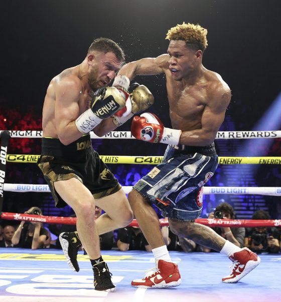 Devin-Haney-Stays-Unbeaten-More-Controversy-in-Las-Vegas-Ring