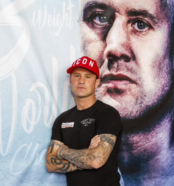 Ricky-Burns-Seeks-C;losure-on-a-Card-with-A-Father-Son-Duo