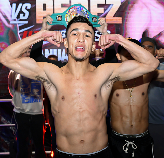 Undefeated-Omar-Trinidad-Wins-a-Regional-Title-at-the-Commerce-Casino