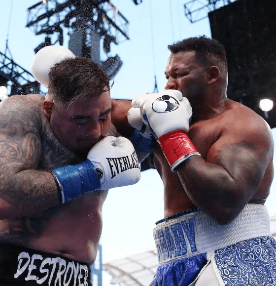 Heavyweight-Action-from-LA-Miller-and-Ruiz-Fight-to-a-Draw-Bakole-Shocjs-Anderson