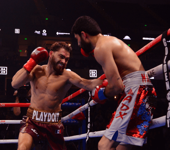 Oscar-Duarte-KOs-Miguel-Madueno-in-a-Battle-of-Mexicans-at-Anaheim