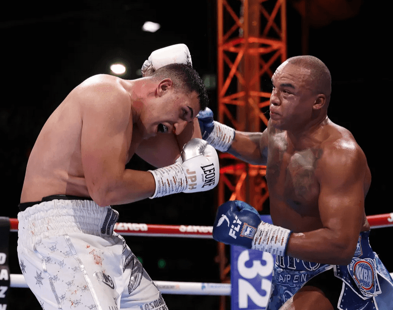 Fabio-Wardley-Comes-from-Behind-to-KO-Justis-Huni