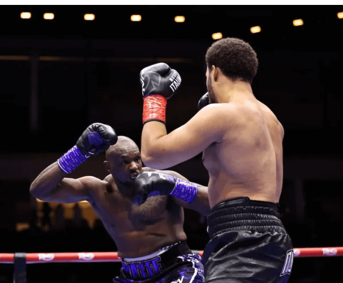 Moses-Itauma-Continues-his-Rapid-Rise-Steamrolls-Dillian-Whyte-in-Riyadh