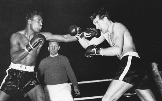 December 25: This Day in Boxing History Sugar Ray Robinson’s Christmas Day Fight.jpg