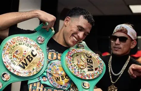 David “El Bandera Roja” Benavidez:-The-Mexican-Monster’s-March-to-Greatness